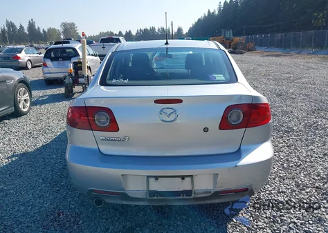2006 Mazda Mazda3 I z USA, uszkodzony, nr VIN JM1BK12FX61485129